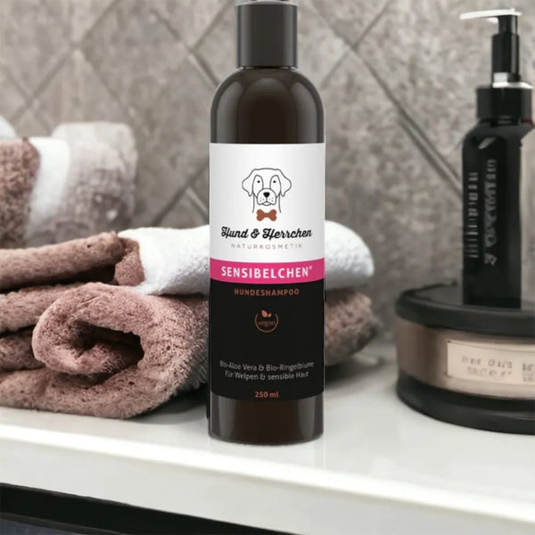 Herrchen Hundeshampoo "Sensibelchen" für Problemhaut - 250 ml - Die StupsnaseHerrchen Hundeshampoo "Sensibelchen" für Problemhaut - 250 mlHundepflegeDie StupsnaseHundepflege