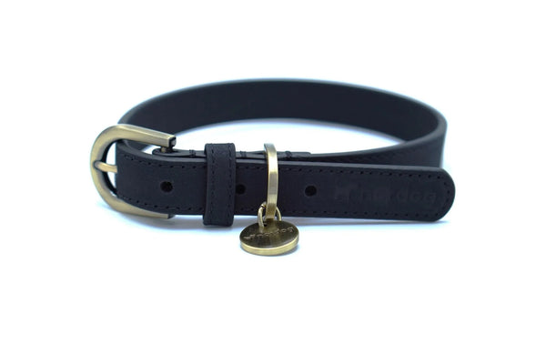 Hundehalsband Coal aus hochwertigem Leder - Die StupsnaseHundehalsband Coal aus hochwertigem LederHundehalsbandDie StupsnaseHundehalsband