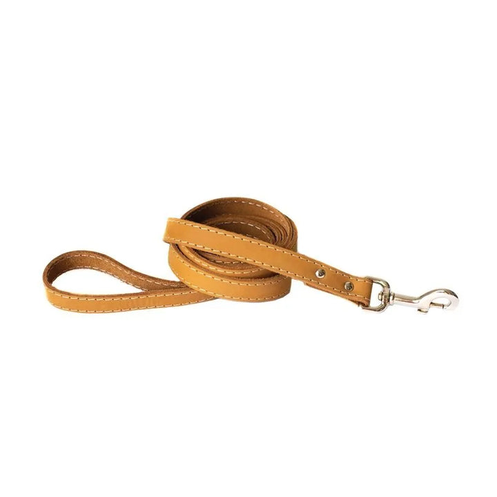Hundeleine aus weichem Leder im traditionellen Stil Hellbraun - Die StupsnaseHundeleine aus weichem Leder im traditionellen Stil HellbraunHundeleineDie StupsnaseHundeleine