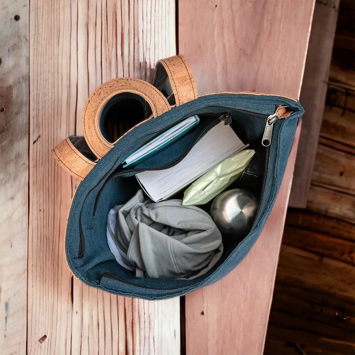 Infinity Rucksack aus Kork Blau - Die StupsnaseInfinity Rucksack aus Kork BlauZubehörDie StupsnaseZubehör