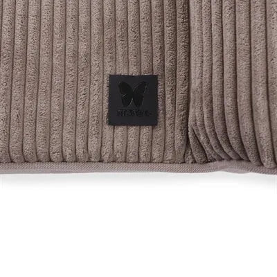 Martin Hundekorb Royal Collection Beige – Luxuriöser Schlafplatz für dein Hund - Die StupsnaseMartin Hundekorb Royal Collection Beige – Luxuriöser Schlafplatz für dein HundBETTEN/KÖRBE/KISSENDie StupsnaseBETTEN/KÖRBE/KISSEN