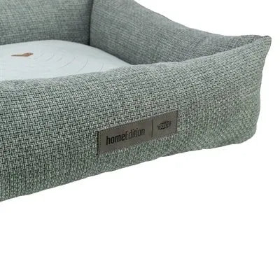Trixie Hundekörbchen Viviana Eckig Blau - Grau – Weiches & Stilvolles Hundebett in 3 Größen - Die StupsnaseTrixie Hundekörbchen Viviana Eckig Blau - Grau – Weiches & Stilvolles Hundebett in 3 GrößenBETTEN/KÖRBE/KISSENDie StupsnaseBETTEN/KÖRBE/KISSEN