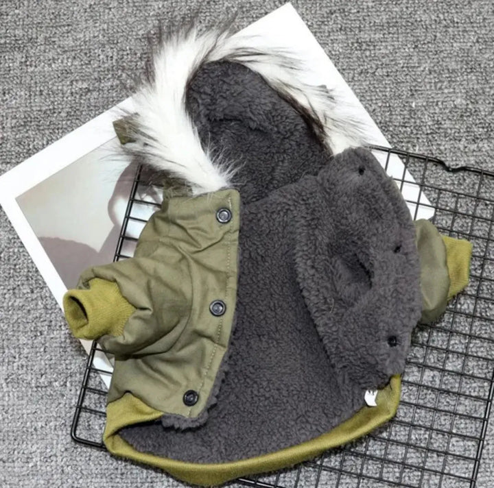 Wintermantel Kanbol mit Kunstpelz – Stilvoller Schutz für Hunde in Herbst und Winter - Die StupsnaseWintermantel Kanbol mit Kunstpelz – Stilvoller Schutz für Hunde in Herbst und WinterZubehörDie StupsnaseZubehör